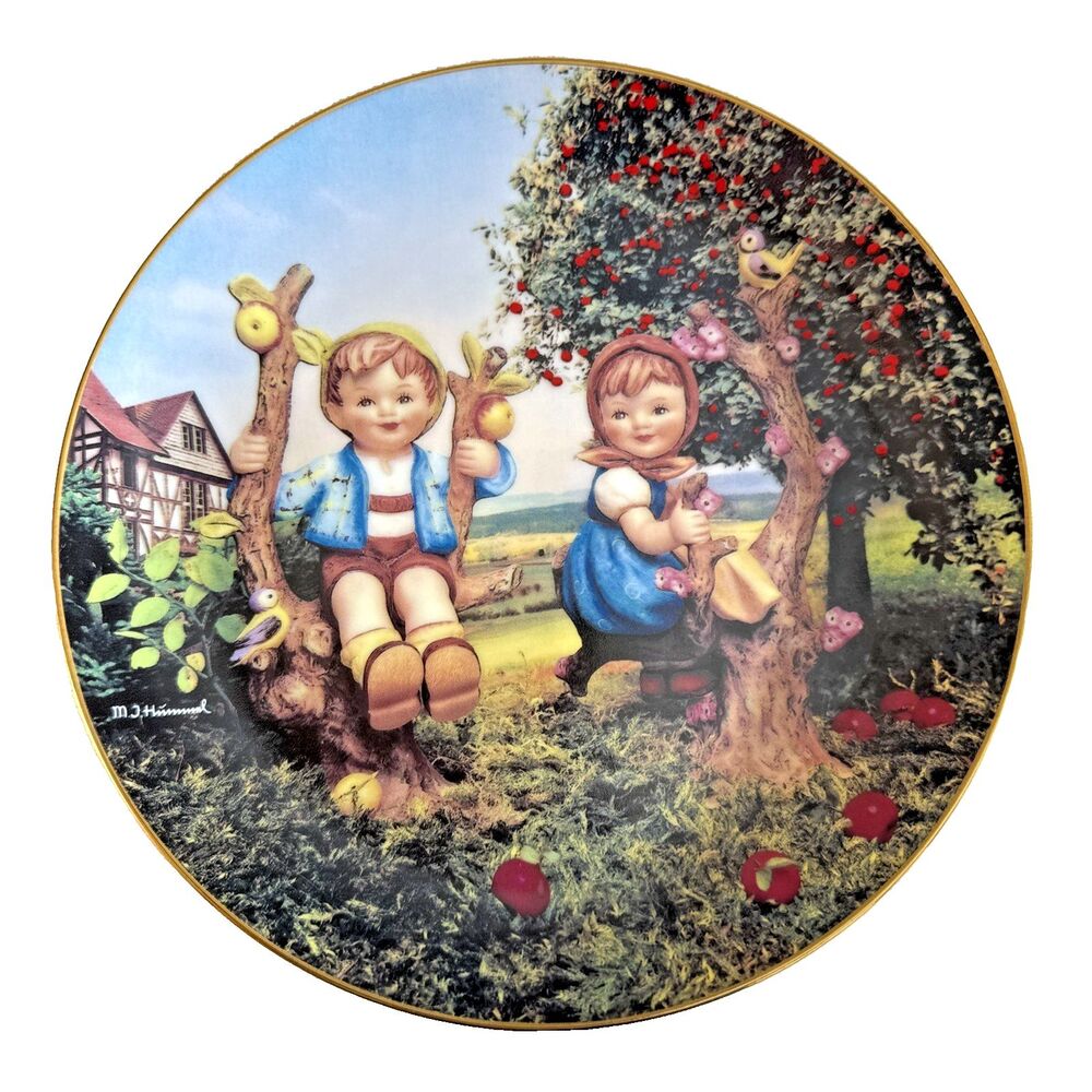 Hummel 1989 Little Companions Collector Plate "APPLE TREE BOY & GIRL"  #LL4618